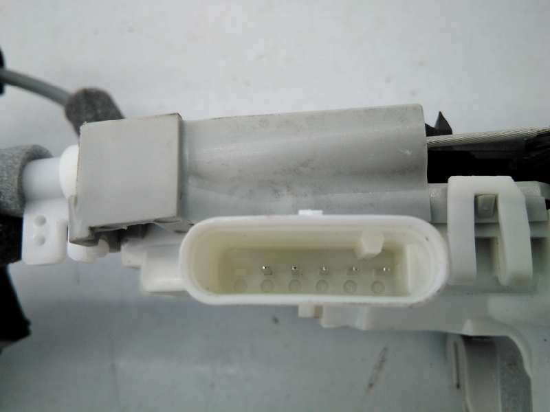 Recambio de cerradura puerta trasera derecha para audi a4 berlina (8w2) sport edition referencia OEM IAM 8X0839016E  E1-B6-48-3