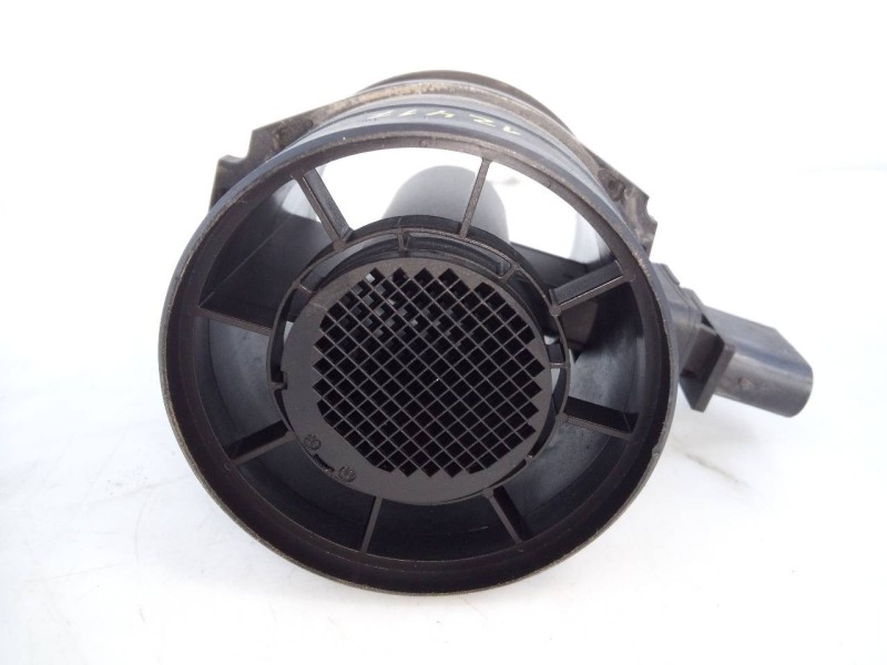 Recambio de caudalimetro para bmw serie 1 berlina (e81/e87) 116d referencia OEM IAM 8509724 0281006146 E3-A2-23-3