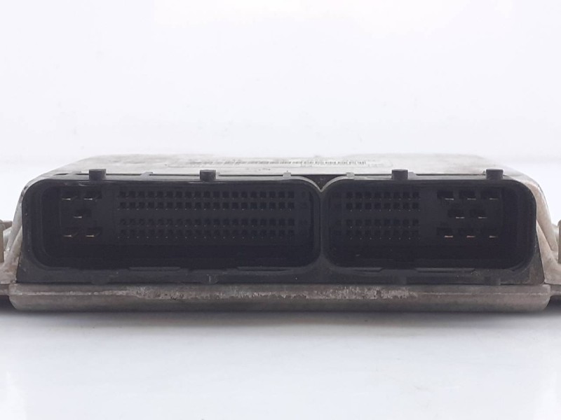 Recambio de centralita motor uce para renault megane i fase 2 berlina (ba0) 1.9 d authentique referencia OEM IAM 8200199726 0281