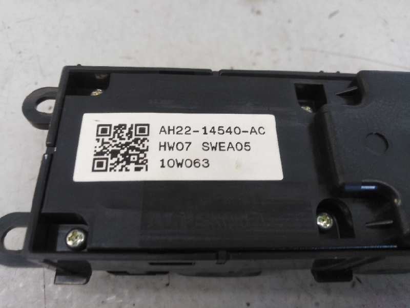 Recambio de mando elevalunas delantero izquierdo para land rover range rover sport v6 td se referencia OEM IAM AH2214540AC  E3-B