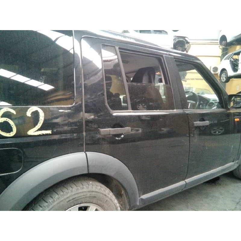 Recambio de puerta trasera derecha para land rover discovery v6 td se referencia OEM IAM   