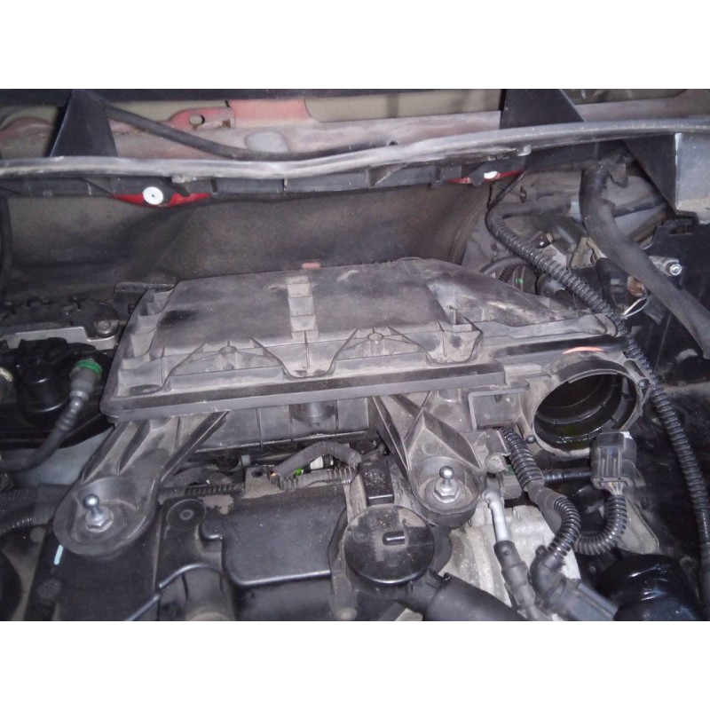 Recambio de filtro aire para citroën c4 picasso monospace referencia OEM IAM   