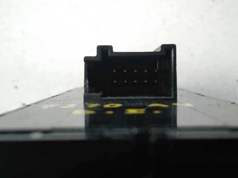 Recambio de mando elevalunas delantero izquierdo para audi a4 berlina (8w2) sport edition referencia OEM IAM 8W0959851E  E2-A1-5