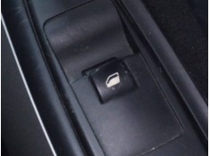 MANDO ELEVALUNAS DELANTERO DERECHO 