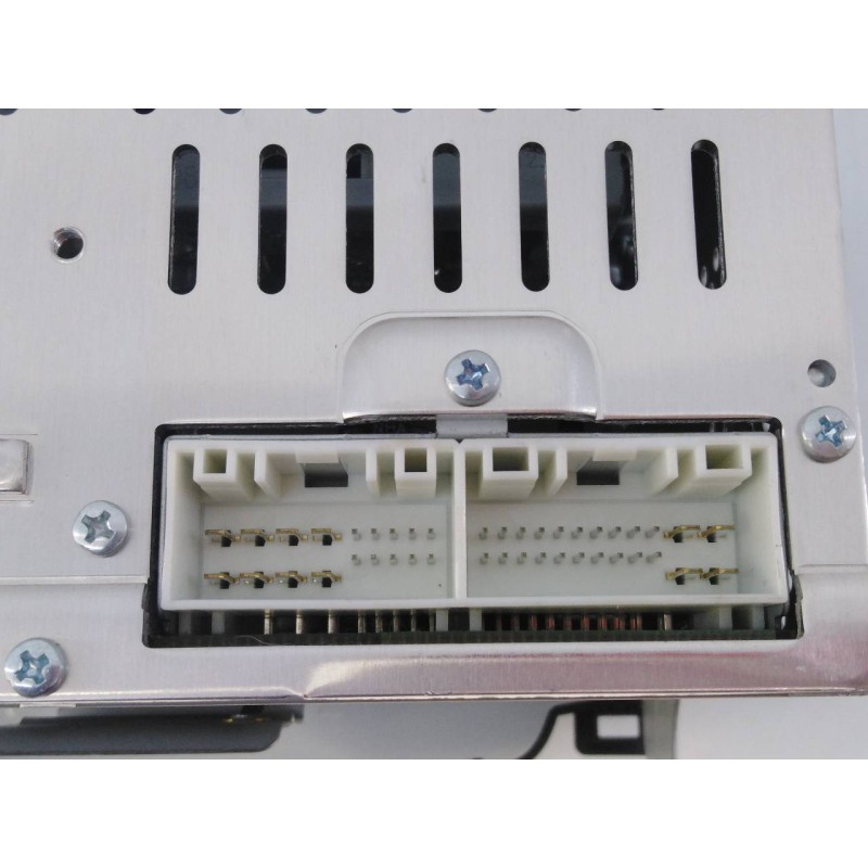 Recambio de sistema audio / radio cd para hyundai i30 (gd) essence referencia OEM IAM 96170A6210GU  E3-A3-46-3