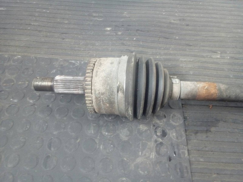 Recambio de transmision delantera izquierda para land rover discovery v6 td se referencia OEM IAM   P1-A6-31