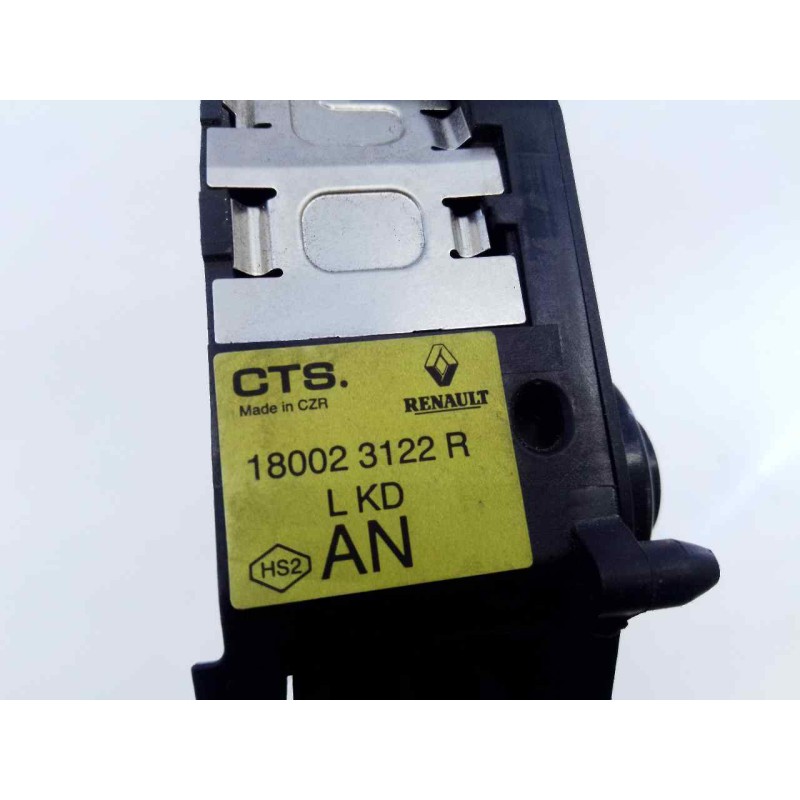 Recambio de pedal acelerador para dacia lodgy ambiance referencia OEM IAM 180023122R  E2-A1-34-6