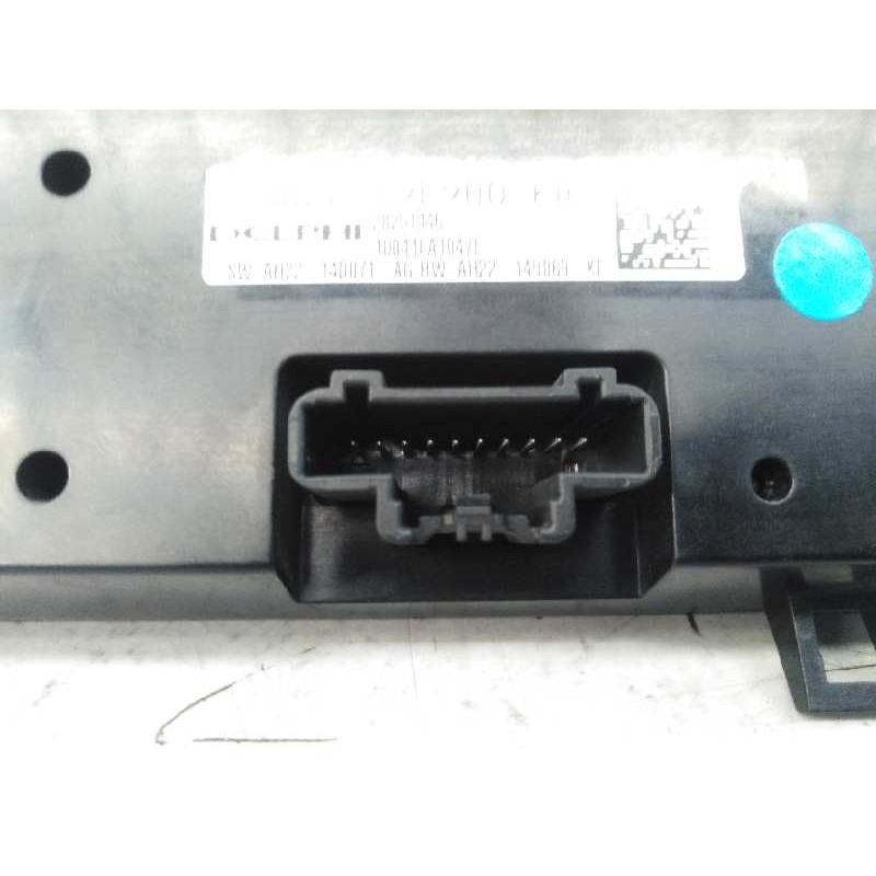 Recambio de mando climatizador para land rover range rover sport v6 td se referencia OEM IAM 28251446  E3-B3-7-3