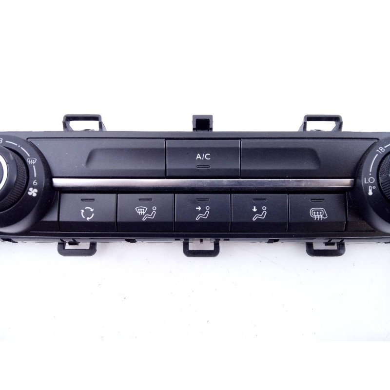 Recambio de mando calefaccion / aire acondicionado para peugeot expert furgón pro standard referencia OEM IAM 98340416ZD 3525050