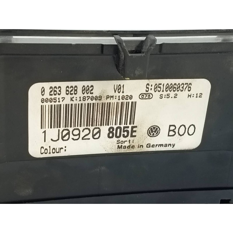 Recambio de cuadro instrumentos para volkswagen bora berlina (1j2) conceptline referencia OEM IAM   E2-A1-37-7