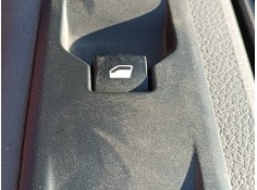 MANDO ELEVALUNAS DELANTERO DERECHO 