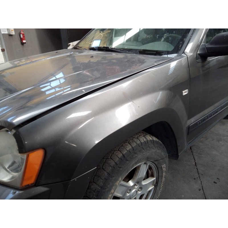 Recambio de aleta delantera izquierda para jeep gr. cherokee (wh) 3.0 crd limited referencia OEM IAM   