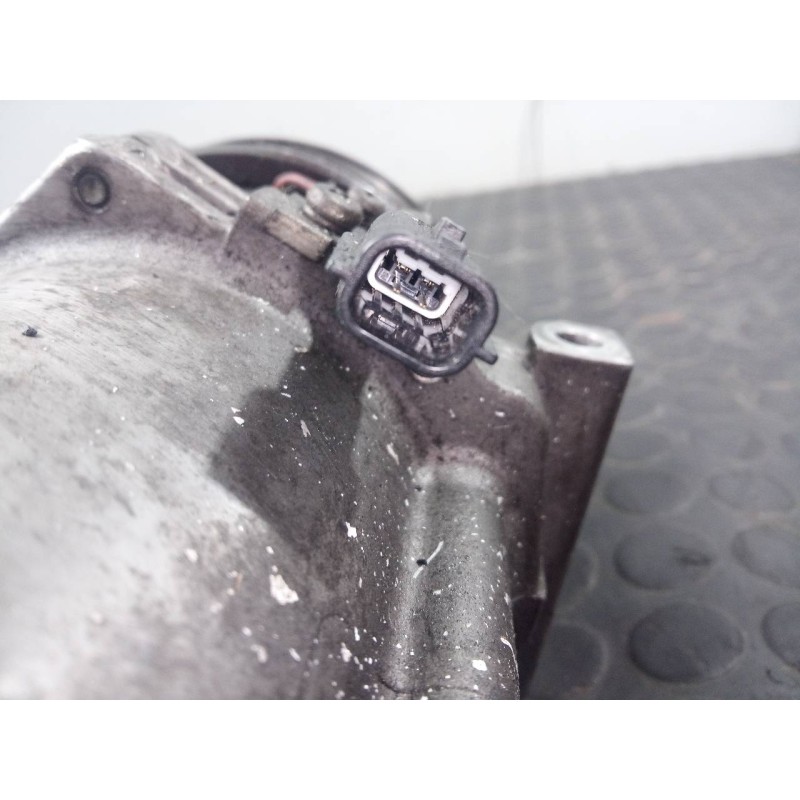 Recambio de compresor aire acondicionado para dacia lodgy ambiance referencia OEM IAM 926005727R  P3-B2-8-2