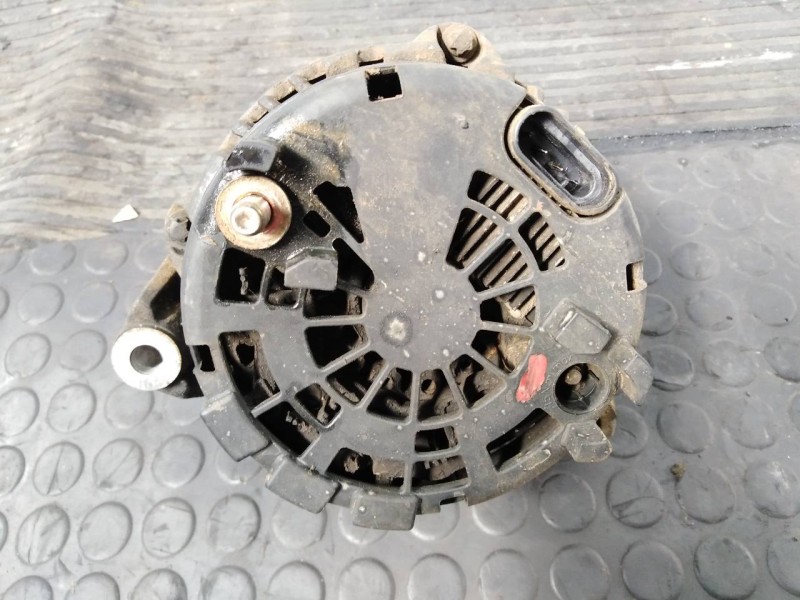 Recambio de alternador para ssangyong kyron 200 xdi limited referencia OEM IAM A6651540002  P3-A5-26-1