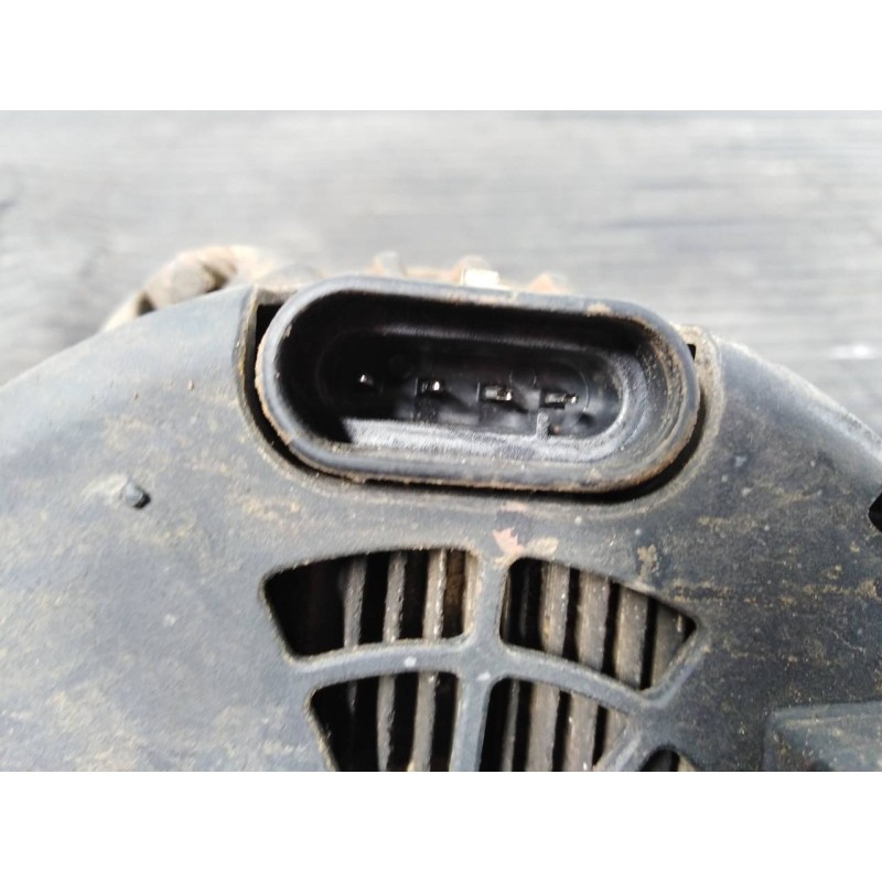 Recambio de alternador para ssangyong kyron 200 xdi limited referencia OEM IAM A6651540002  P3-A5-26-1