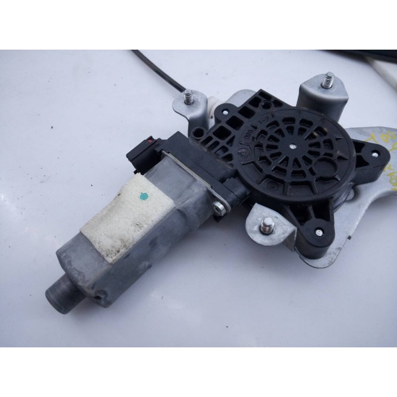 Recambio de elevalunas trasero derecho para ssangyong kyron 200 xdi limited referencia OEM IAM 7334008000  