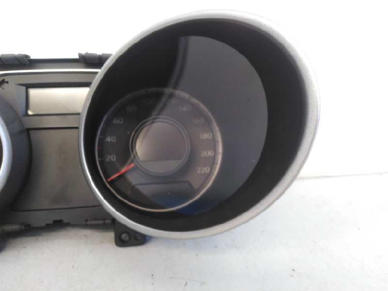 Recambio de cuadro instrumentos para hyundai ix35 tecno awd referencia OEM IAM 940092Y500 1100254590PO E2-B5-49-1