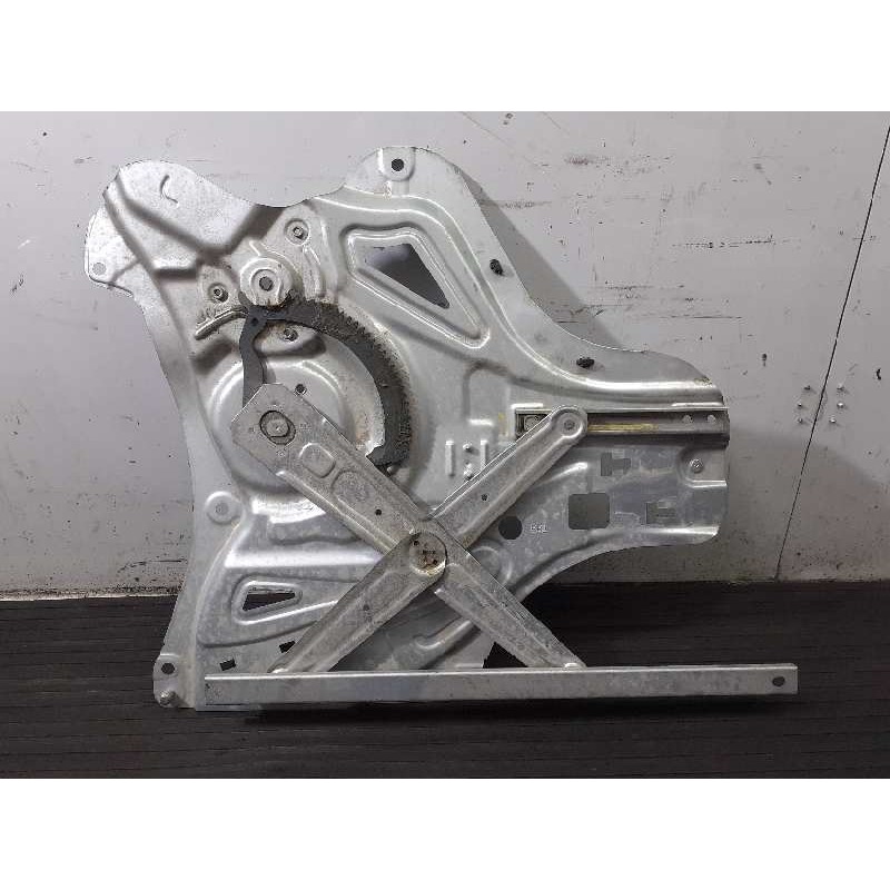 Recambio de elevalunas delantero derecho para hyundai ix35 tecno awd referencia OEM IAM 82480V2Y000  P2-B4-9