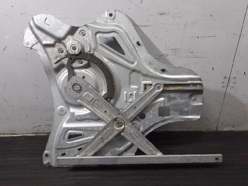 Recambio de elevalunas delantero derecho para hyundai ix35 tecno awd referencia OEM IAM 82480V2Y000  P2-B4-9