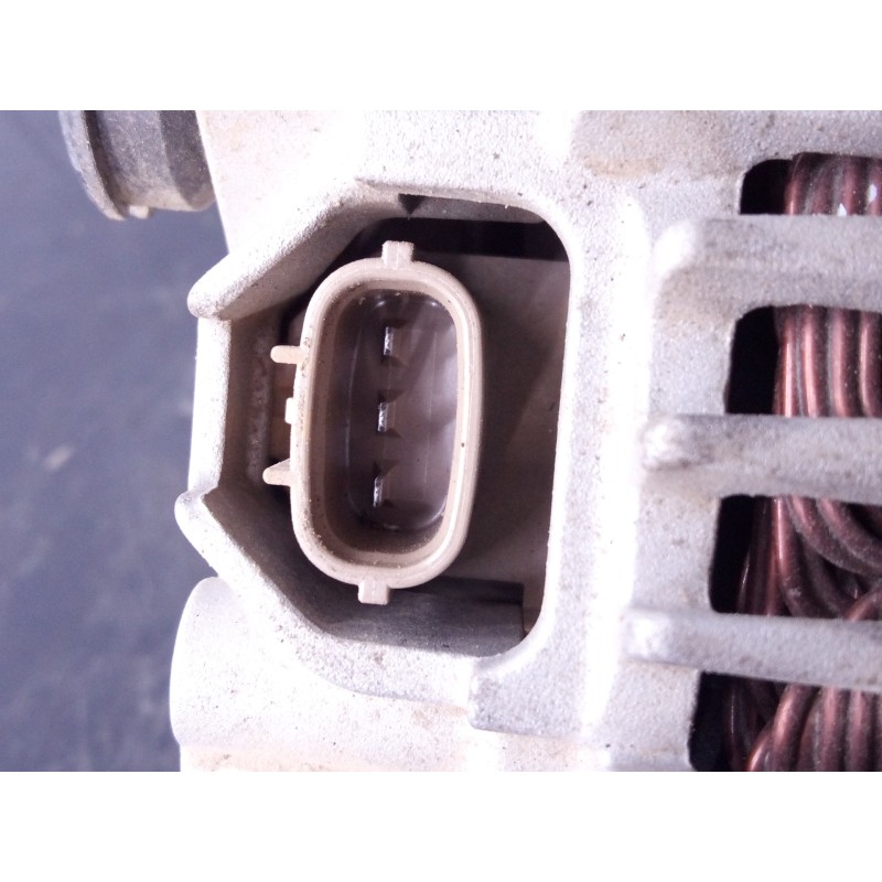 Recambio de alternador para nissan nv 200 (m20) kasten comfort referencia OEM IAM 231003VD1A A3TJ4081ZE P3-B6-9-3