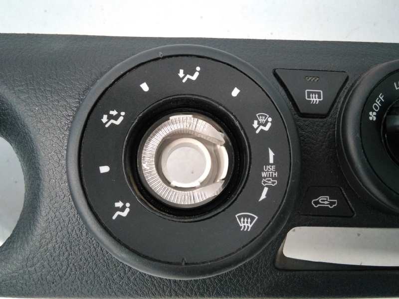 Recambio de mando calefaccion / aire acondicionado para toyota hilux (kun) referencia OEM IAM   E3-B2-14-3