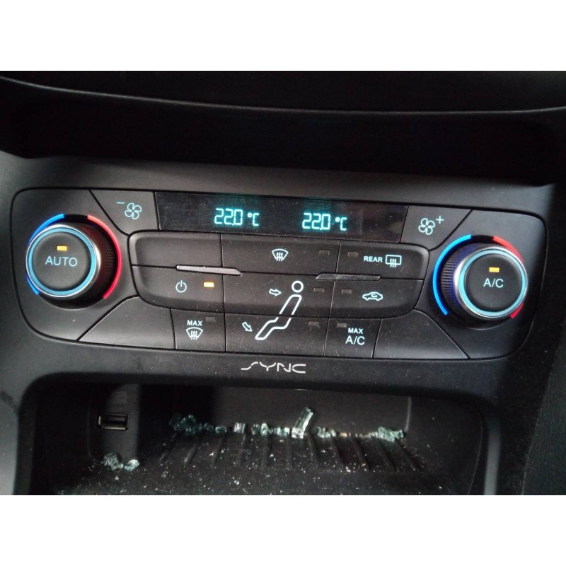 Recambio de mando climatizador para ford focus lim. st-line referencia OEM IAM F1ET18C612AJ  E3-B2-28-2