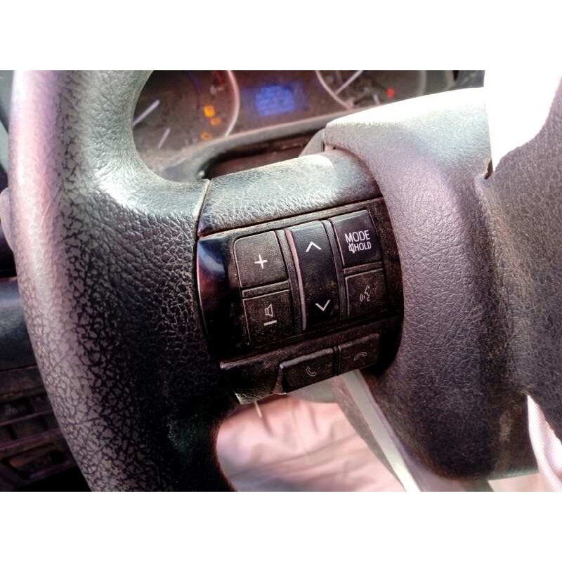 Recambio de volante para toyota hilux (kun) referencia OEM IAM   