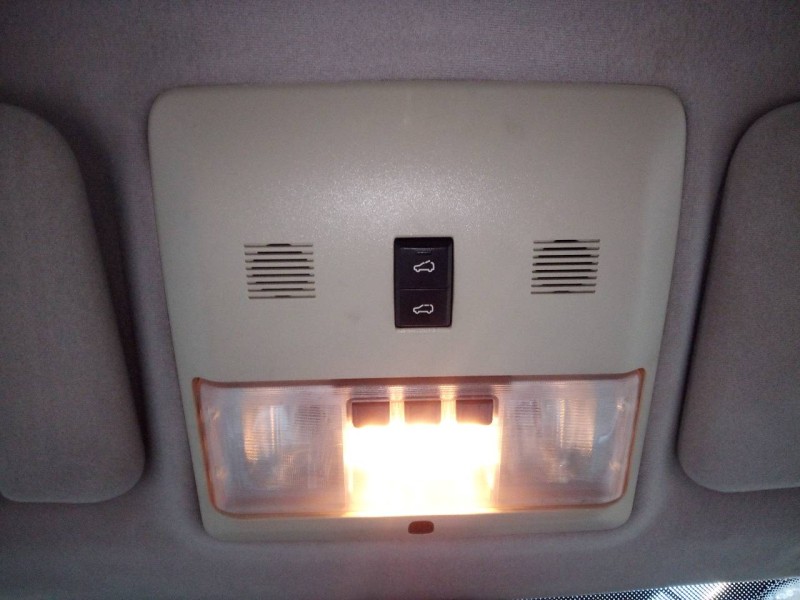 Recambio de luz interior para land rover range rover sport v8 td se referencia OEM IAM   