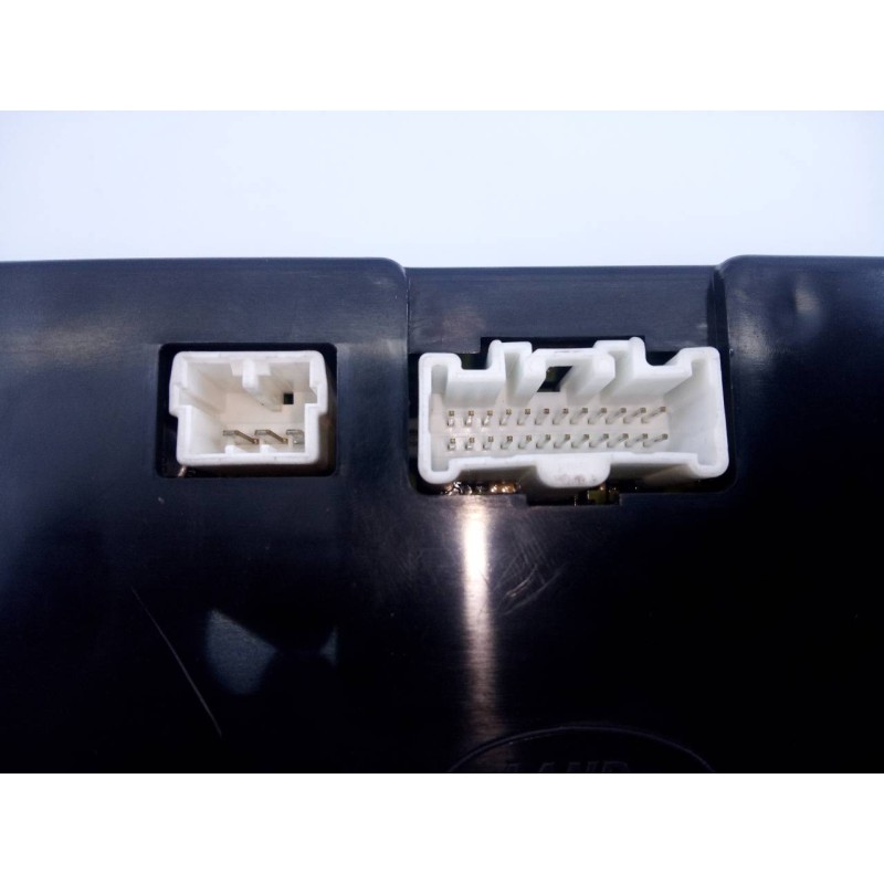 Recambio de mando climatizador para land rover range rover sport v8 td se referencia OEM IAM MB1465705670  E3-B3-34-3