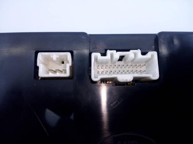 Recambio de mando climatizador para land rover range rover sport v8 td se referencia OEM IAM MB1465705670  E3-B3-34-3