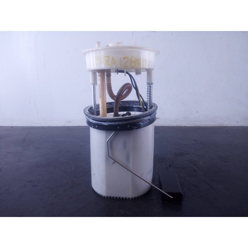 Recambio de aforador para seat ibiza (6j5) reference referencia OEM IAM 6R0910051F A2C53436805 P3-A6-28-2