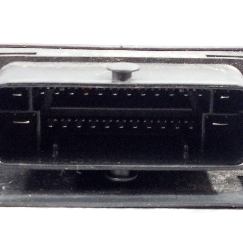 Recambio de abs para skoda rapid active referencia OEM IAM 6R0614517BQ  P3-A8-8-5