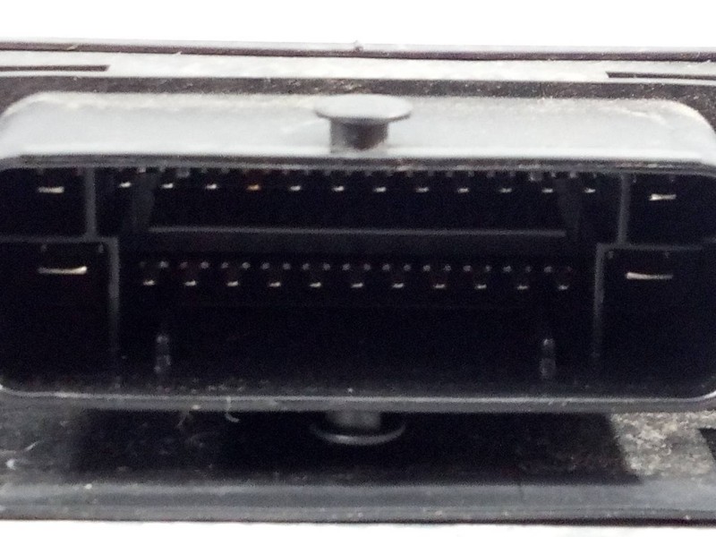 Recambio de abs para skoda rapid active referencia OEM IAM 6R0614517BQ  P3-A8-8-5