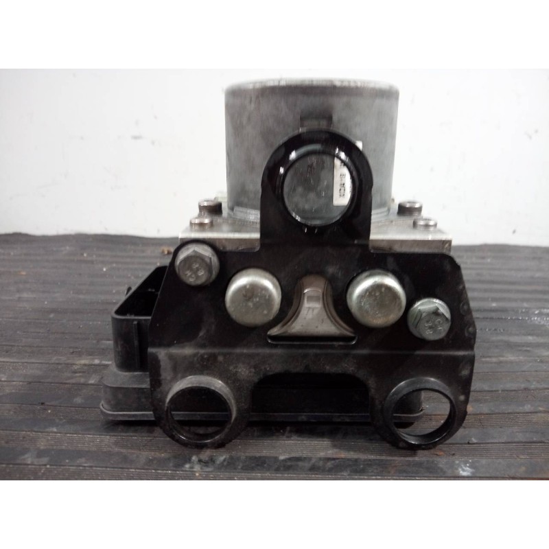 Recambio de abs para skoda rapid active referencia OEM IAM 6R0614517BQ  P3-A8-8-5