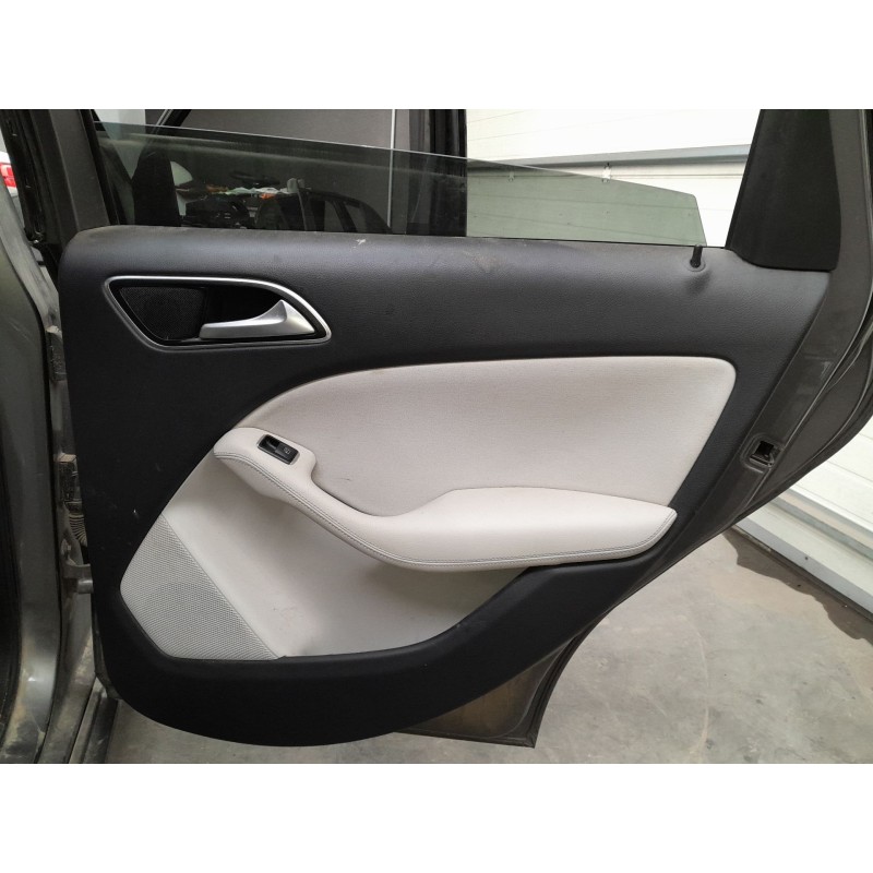 Recambio de guarnecido puerta trasera derecha para mercedes-benz clase b sports tourer (w246, w242) b 180 cdi / d (246.212) refe