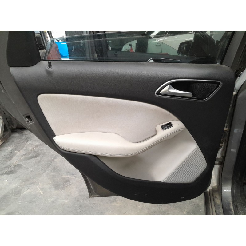 Recambio de guarnecido puerta trasera izquierda para mercedes-benz clase b sports tourer (w246, w242) b 180 cdi / d (246.212) re