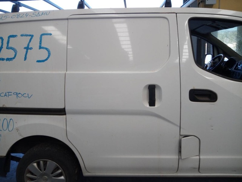 Recambio de puerta lateral corredera derecha para nissan nv 200 (m20) kasten comfort referencia OEM IAM   