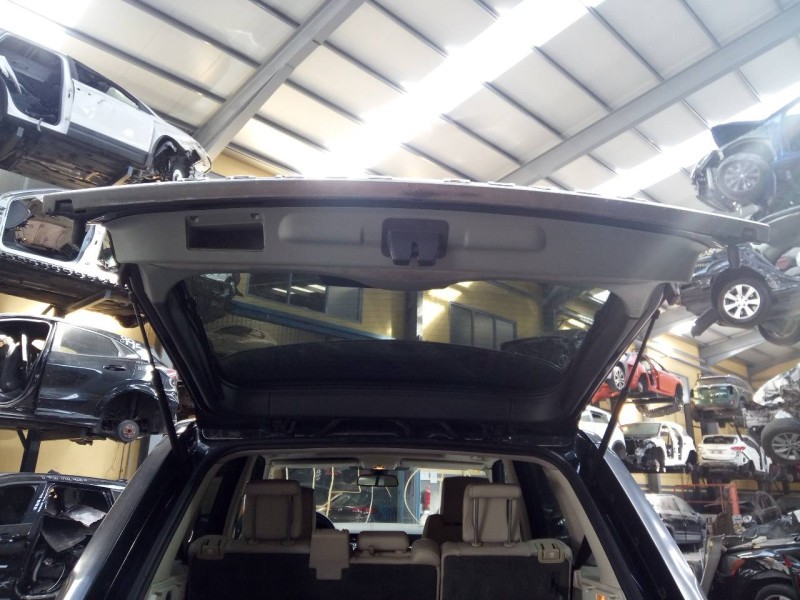Recambio de porton trasero para land rover range rover sport v8 td se referencia OEM IAM   