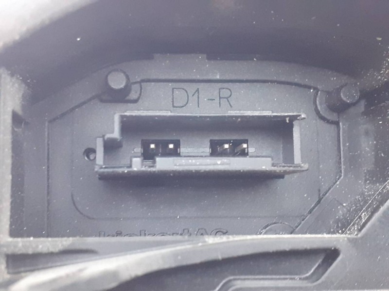 Recambio de cerradura puerta trasera derecha para bmw serie 3 lim. (f30) 316d referencia OEM IAM   E1-A3-8-1