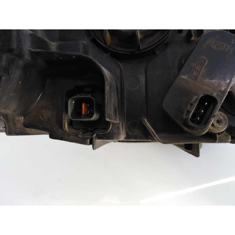 Recambio de faro izquierdo para ssangyong rodius xdi deluxe 4wd referencia OEM IAM   E1-B3-47-1