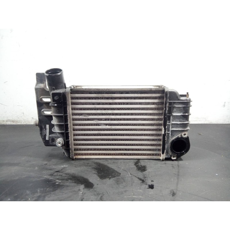Recambio de intercooler para toyota yaris (ksp9/scp9/nlp9) básico referencia OEM IAM 1320601310  P2-A11-13
