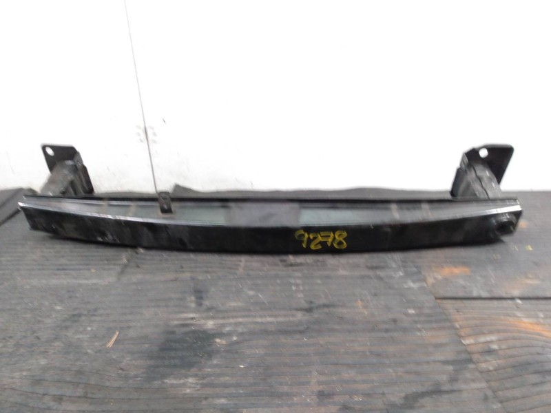 Recambio de refuerzo paragolpes delantero para skoda rapid active referencia OEM IAM 5JA807109  P1-A1-43