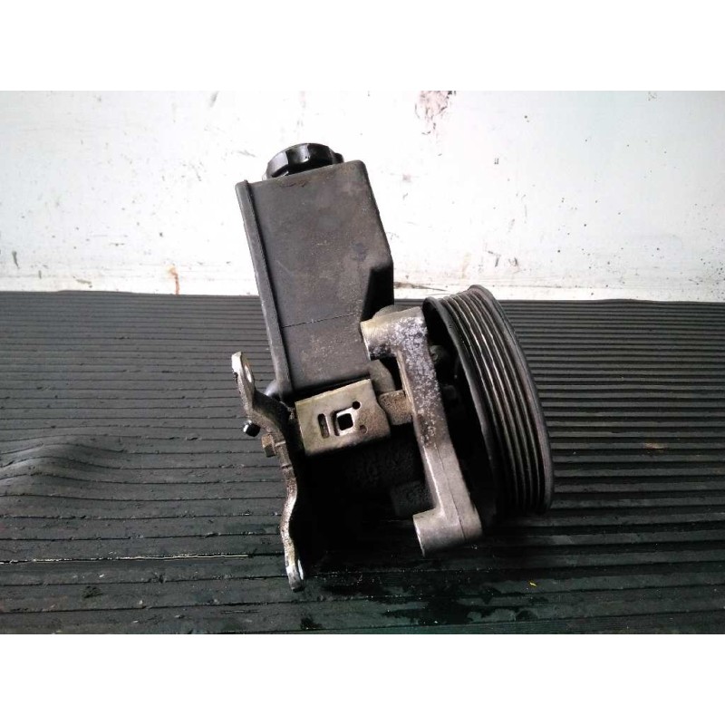 Recambio de bomba direccion para ssangyong rodius xdi deluxe 4wd referencia OEM IAM   P3-B4-3-1