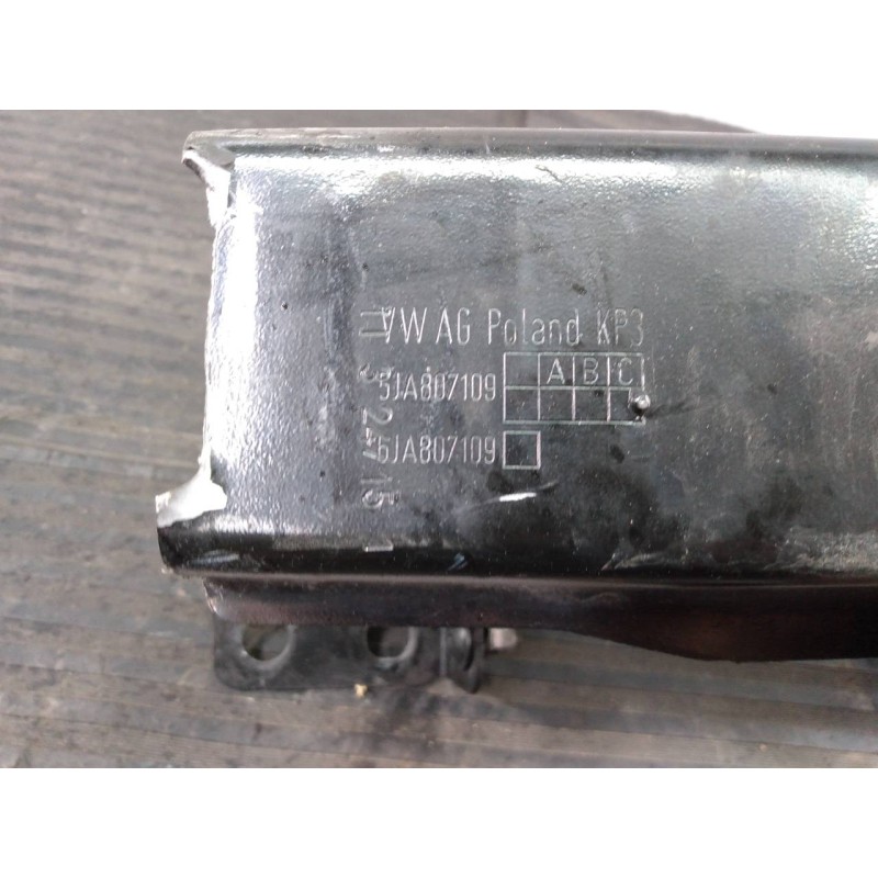 Recambio de refuerzo paragolpes delantero para skoda rapid active referencia OEM IAM 5JA807109  P1-A1-43