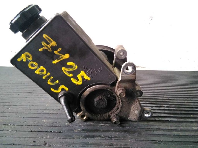 Recambio de bomba direccion para ssangyong rodius xdi deluxe 4wd referencia OEM IAM   P3-B4-3-1
