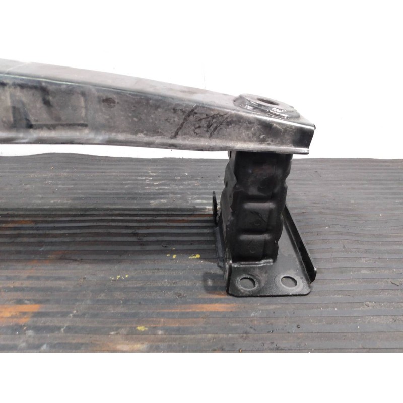 Recambio de refuerzo paragolpes delantero para skoda rapid active referencia OEM IAM 5JA807109  P1-A1-43