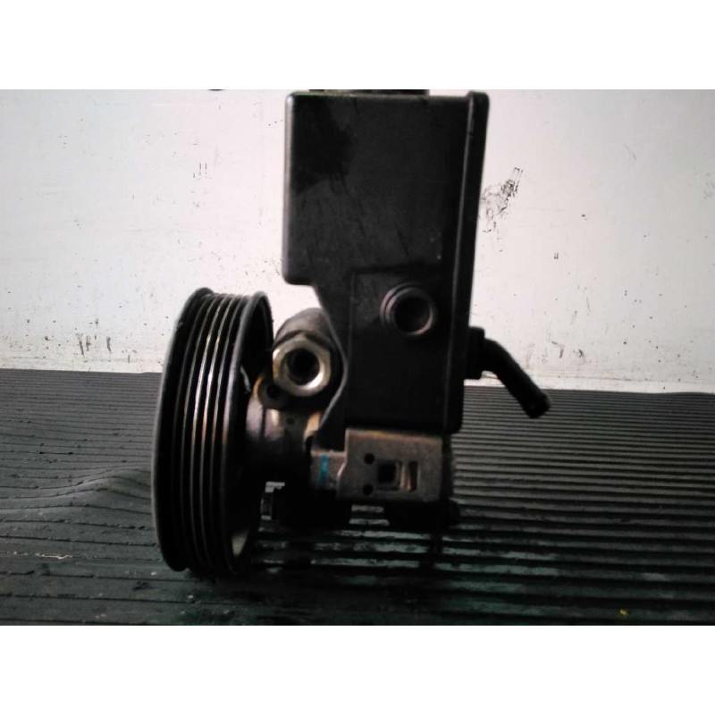 Recambio de bomba direccion para ssangyong rodius xdi deluxe 4wd referencia OEM IAM   P3-B4-3-1
