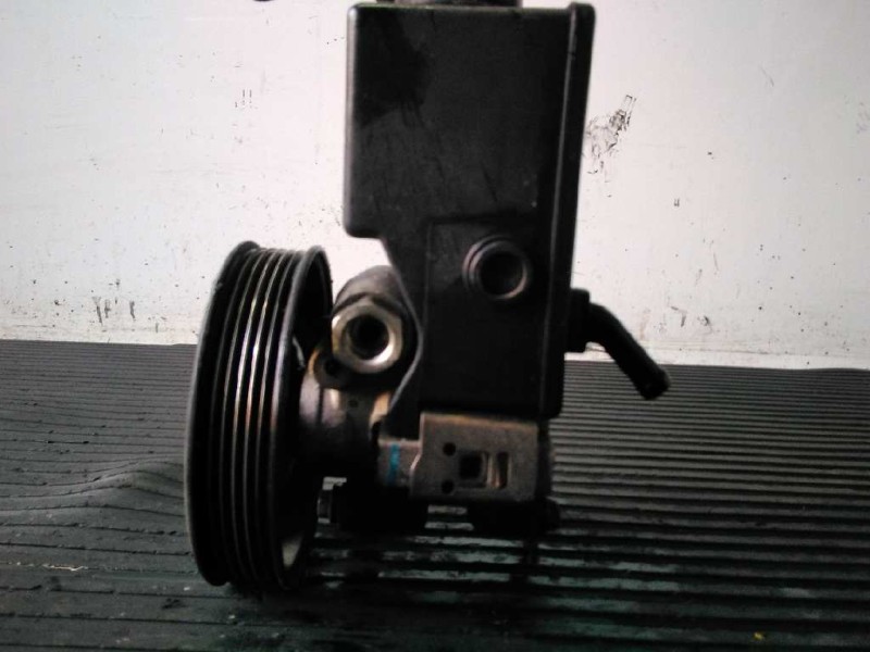 Recambio de bomba direccion para ssangyong rodius xdi deluxe 4wd referencia OEM IAM   P3-B4-3-1