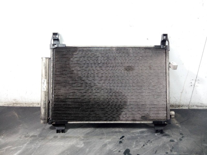 Recambio de condensador / radiador aire acondicionado para toyota yaris (ksp9/scp9/nlp9) básico referencia OEM IAM 884600D060  P