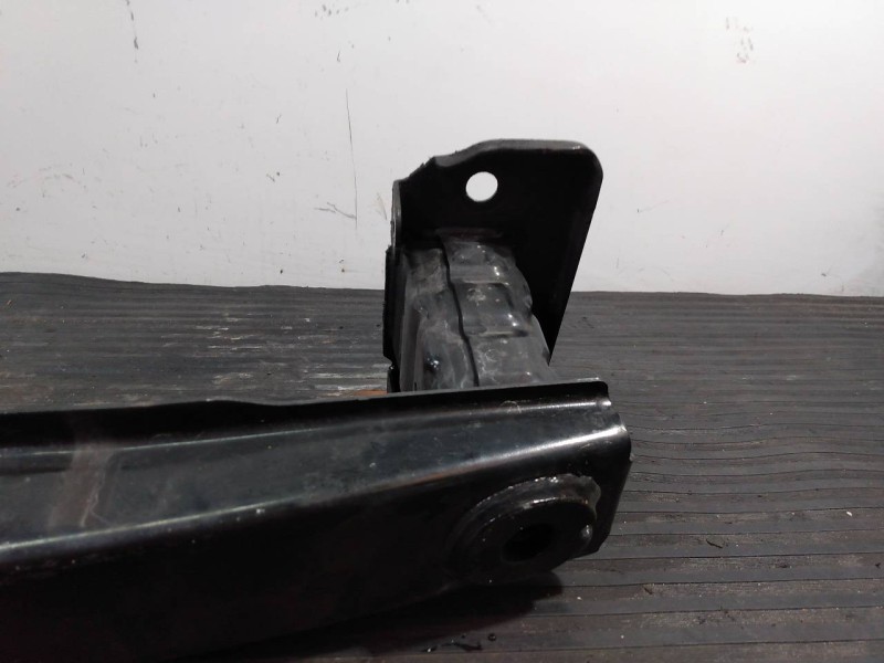 Recambio de refuerzo paragolpes delantero para skoda rapid active referencia OEM IAM 5JA807109  P1-A1-43